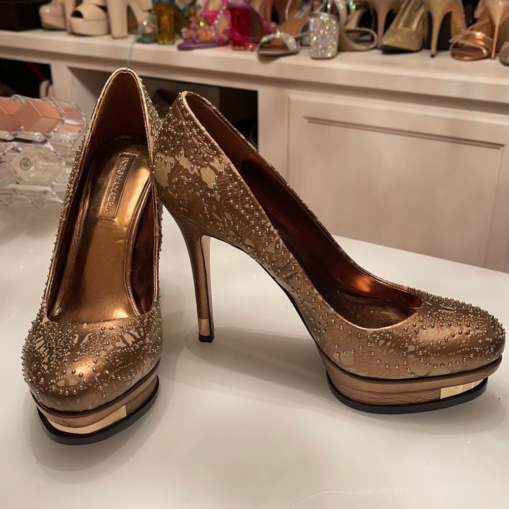 Bronze BCBGMaxAzria Heels